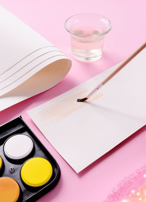 探索多彩艺术世界 学生绘画套装全解析